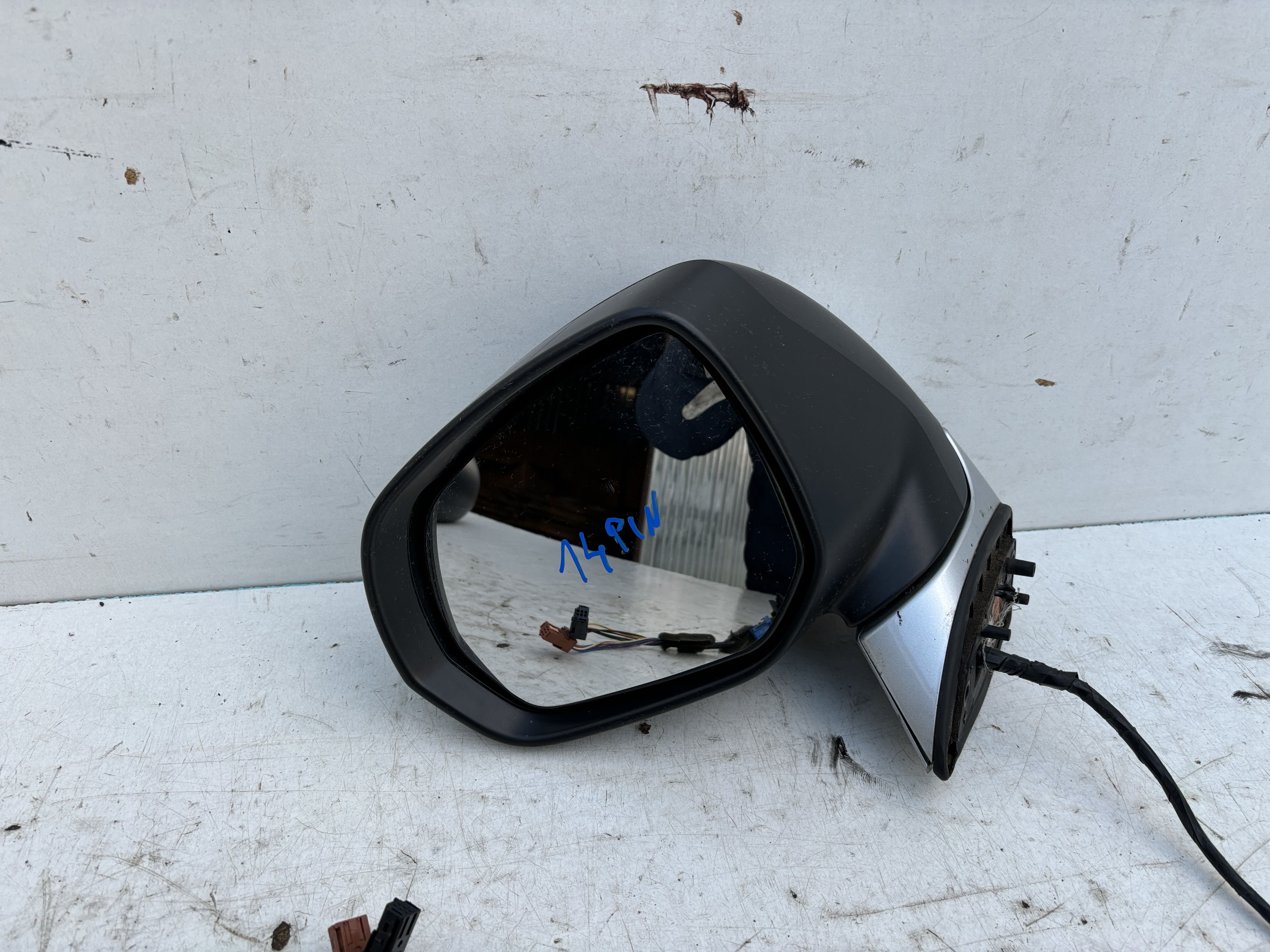 Lusterko lewe Citroen C4 Picasso EZRC 14pin