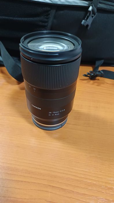Objetiva 28-70mm f/2.8