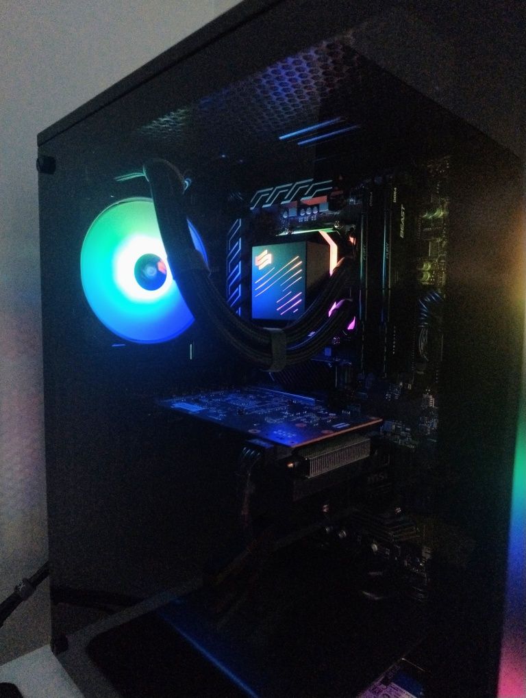 Komputer gamingowy Ryzen 5 + AiO, 16GB RAM, RX6600, SSD + HDD