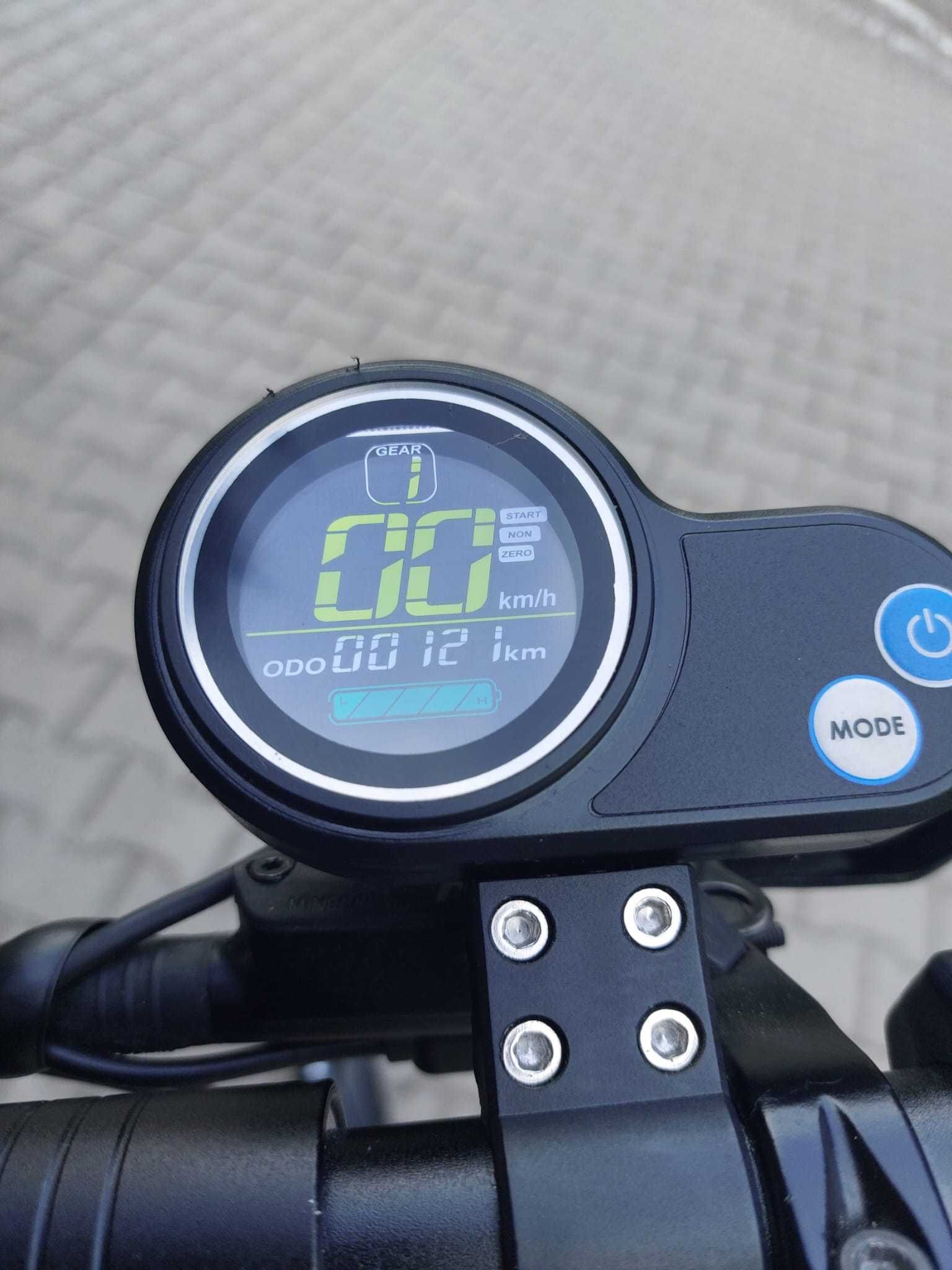 Hulajnoga Wizzard 2.5S przebieg 121km MOCNA 500W
