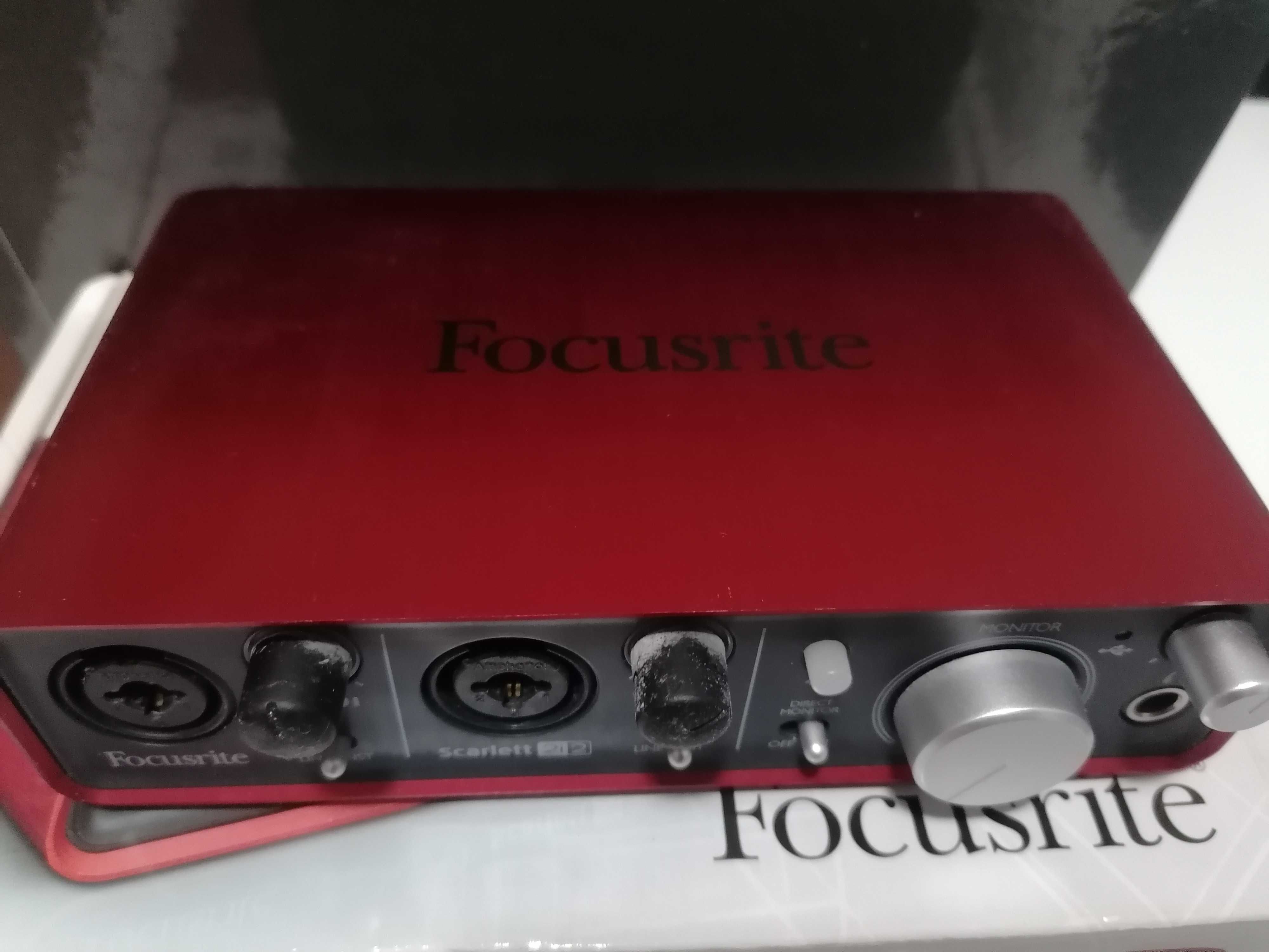 Focusrite Scarlett 2i2