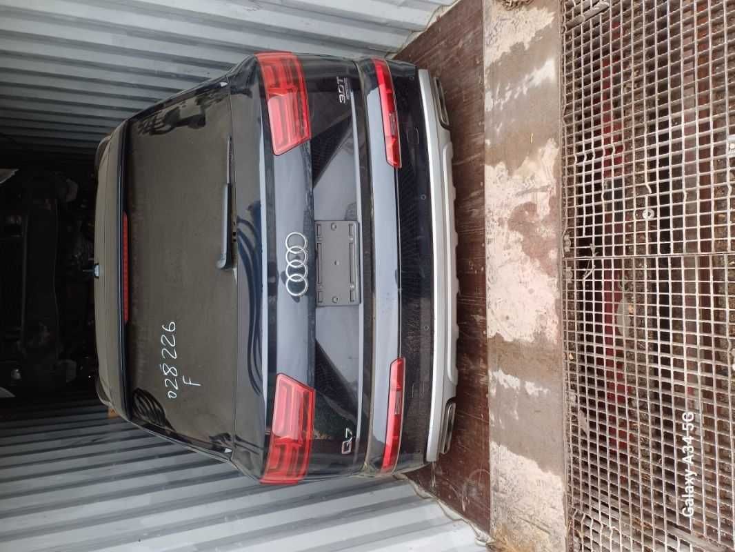 Audi Q7 Premium Plus 2016 продаж з ПДВ