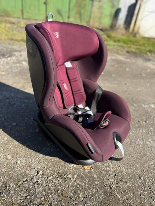 Продам дитяче автокрісло Britax Römer