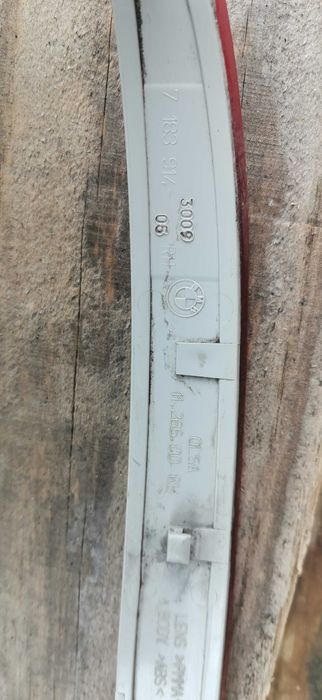 Відбивач заднього бампера(катафот) BMW 5 E60(2007-2009)