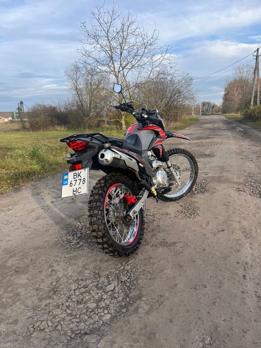 Продам мотоцикл VDV. FlRF 250 на ходу!