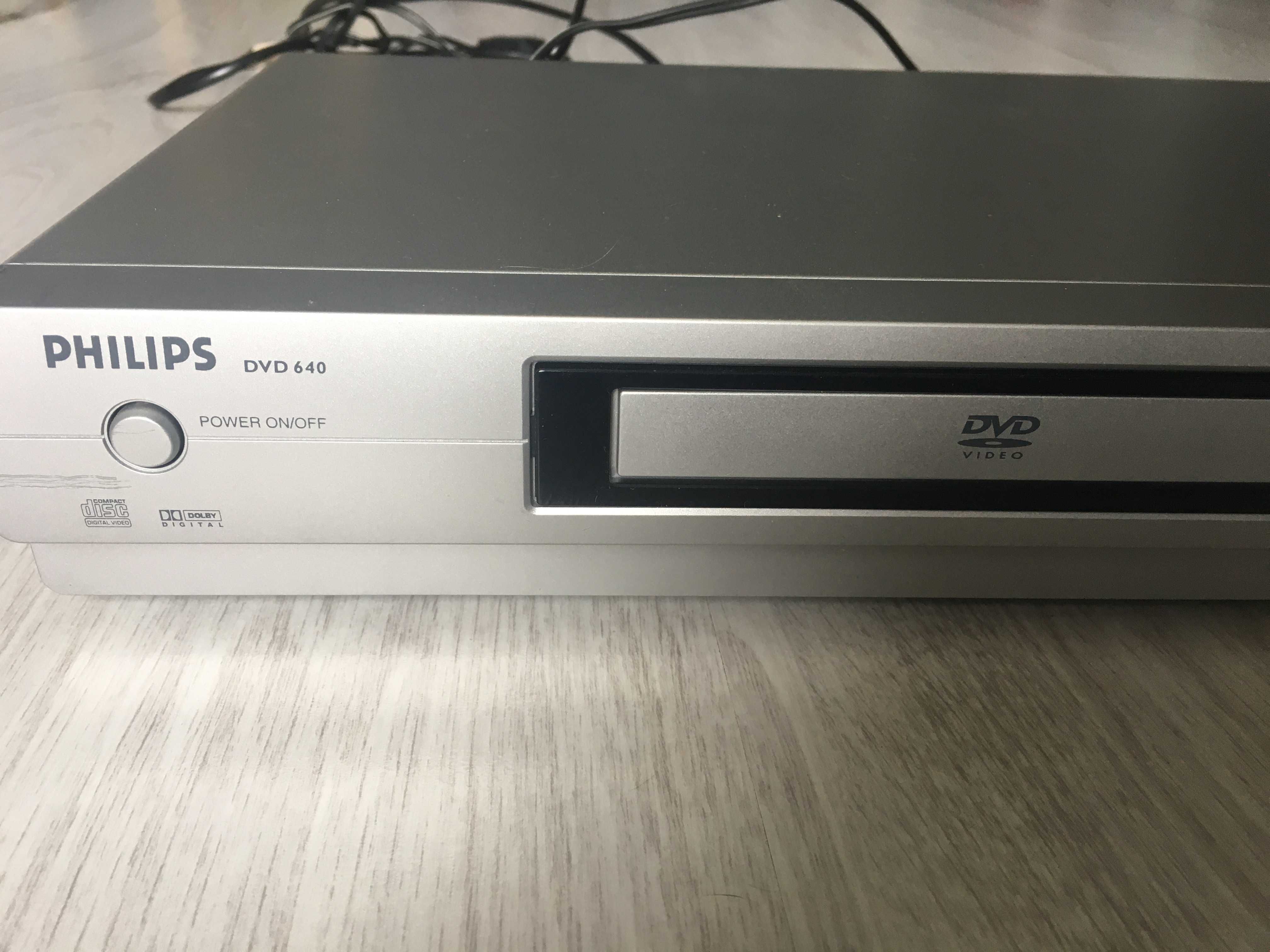 DVD програвач Philips DVD 640