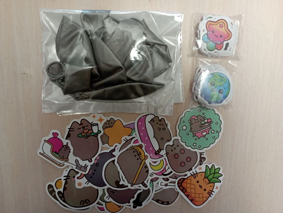 Нові іграшки для дівчат: наклейки Капібара, блокнот, сквіш, органайзер