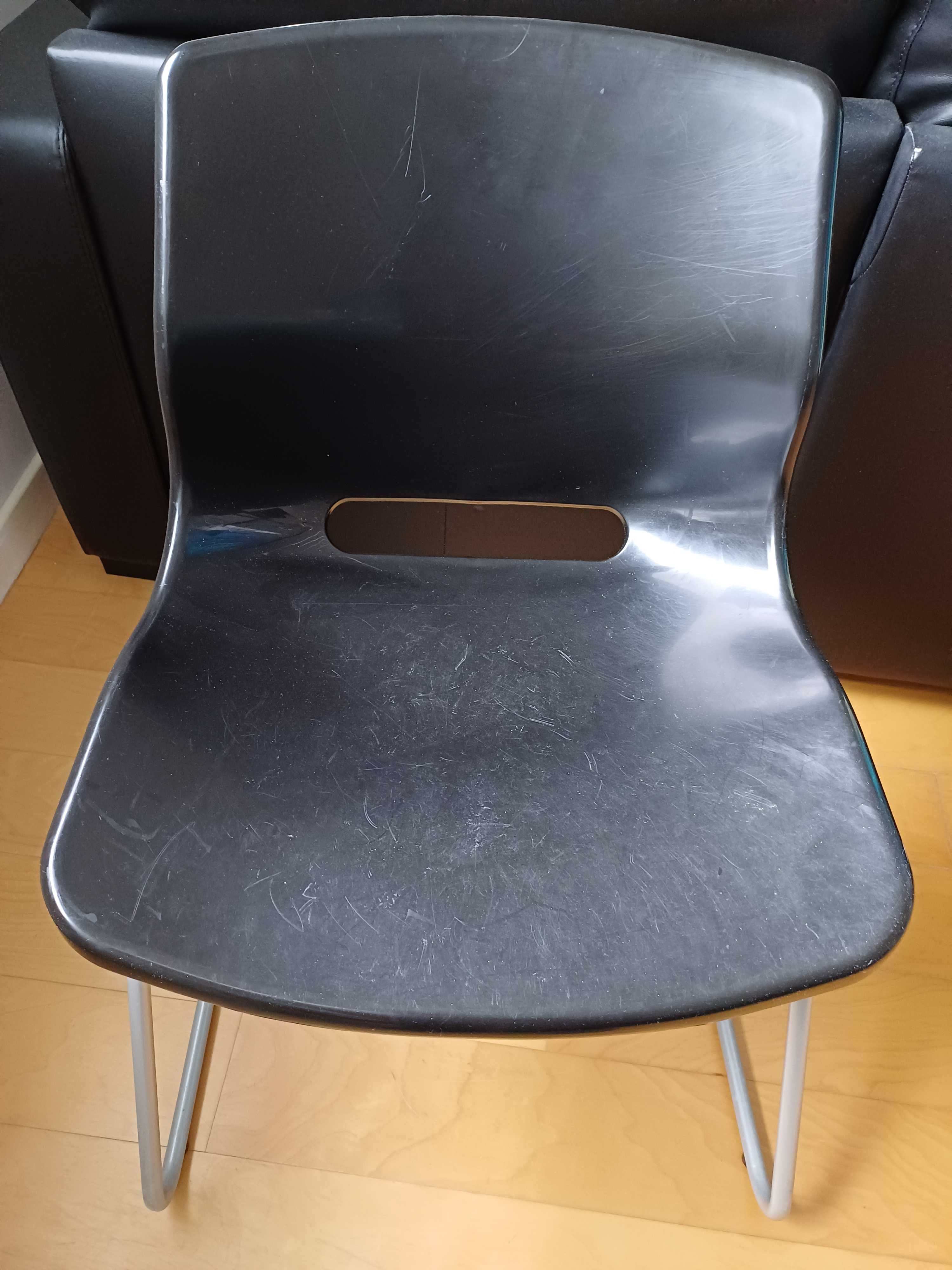 Cadeira do IKEA Snille preta como nova