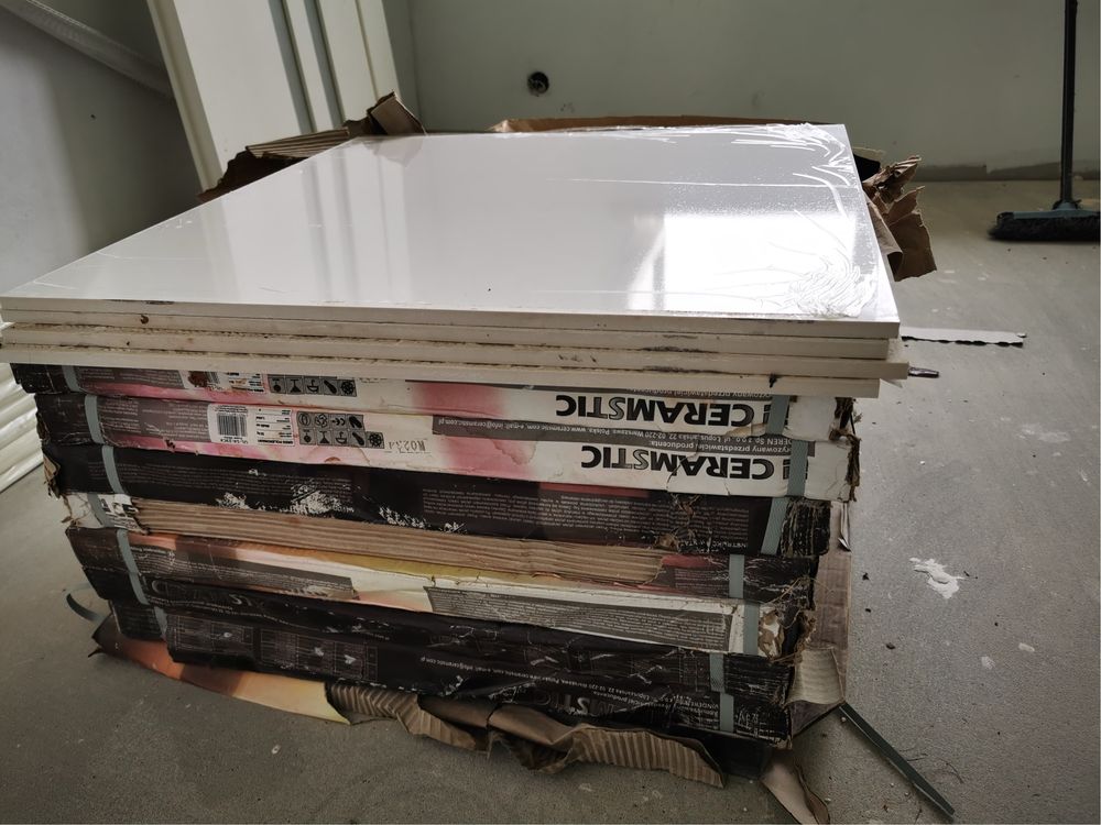 Plytki podlogowe białe 60x60