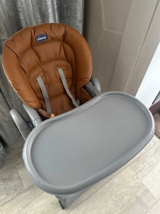 Найзручніший стільчик для годування Chicco Polly Magic Relax