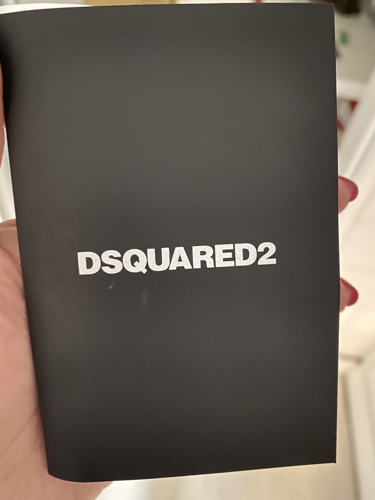Chapeu Dsquared nunca usado