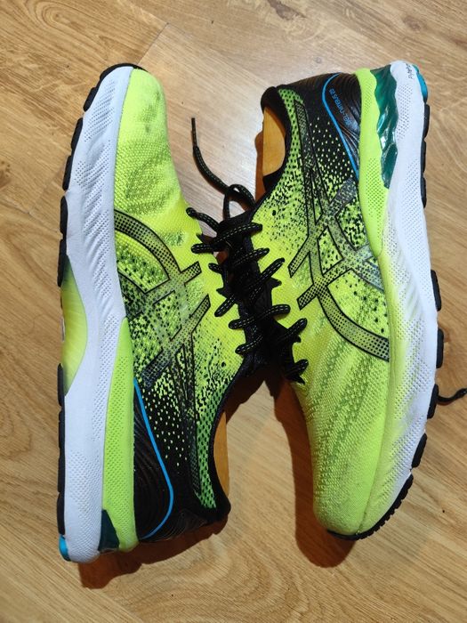 44/28-28.5 кросівки asics gel nimbus 23
