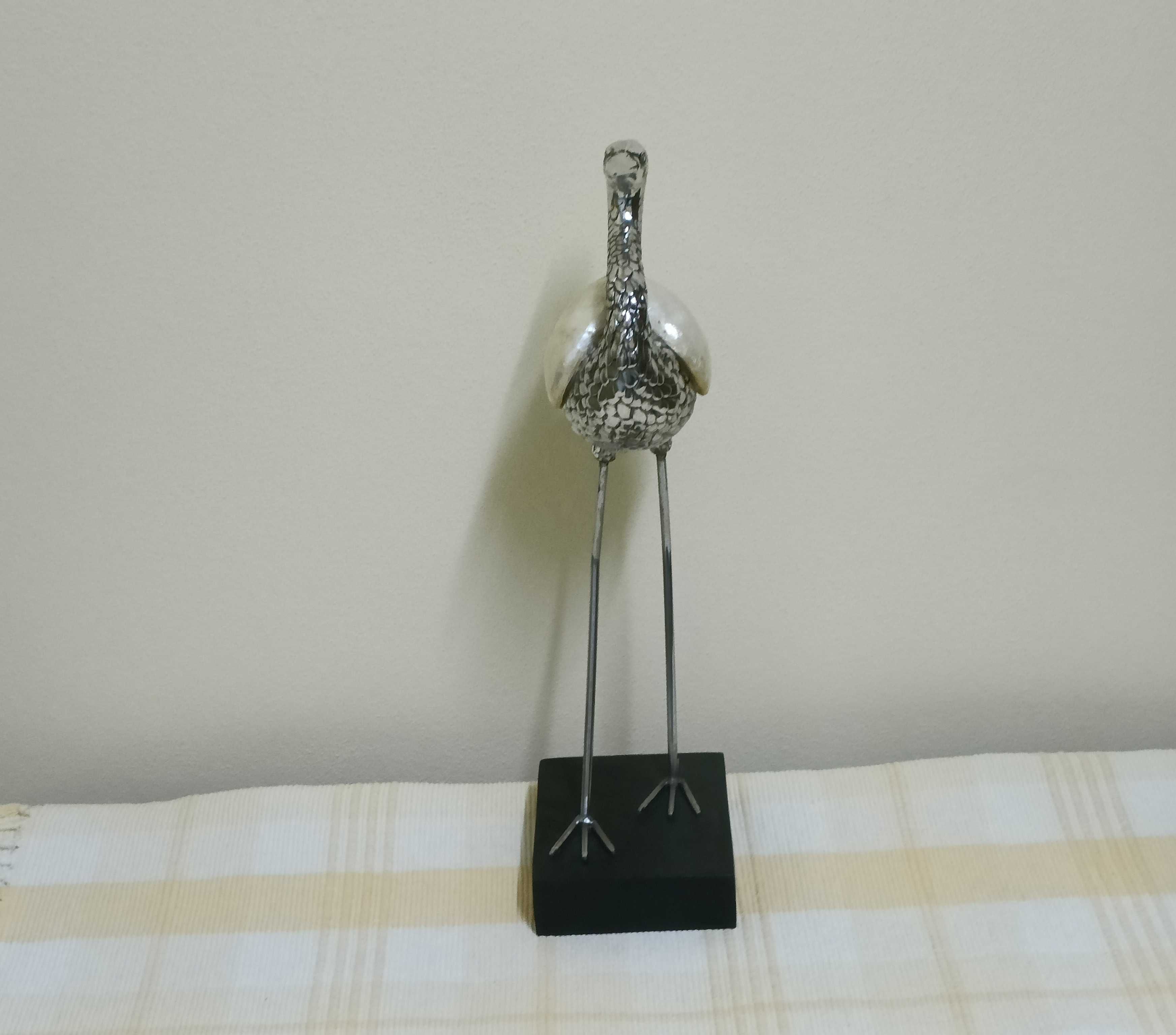 Escultura de Ganso Decorativa