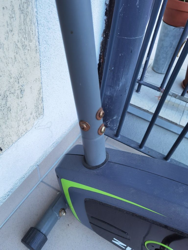 Rowerek stacjonarny zipro