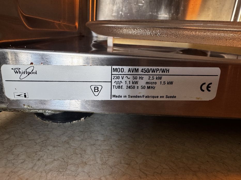 Мікрохвильовка Whirtpool