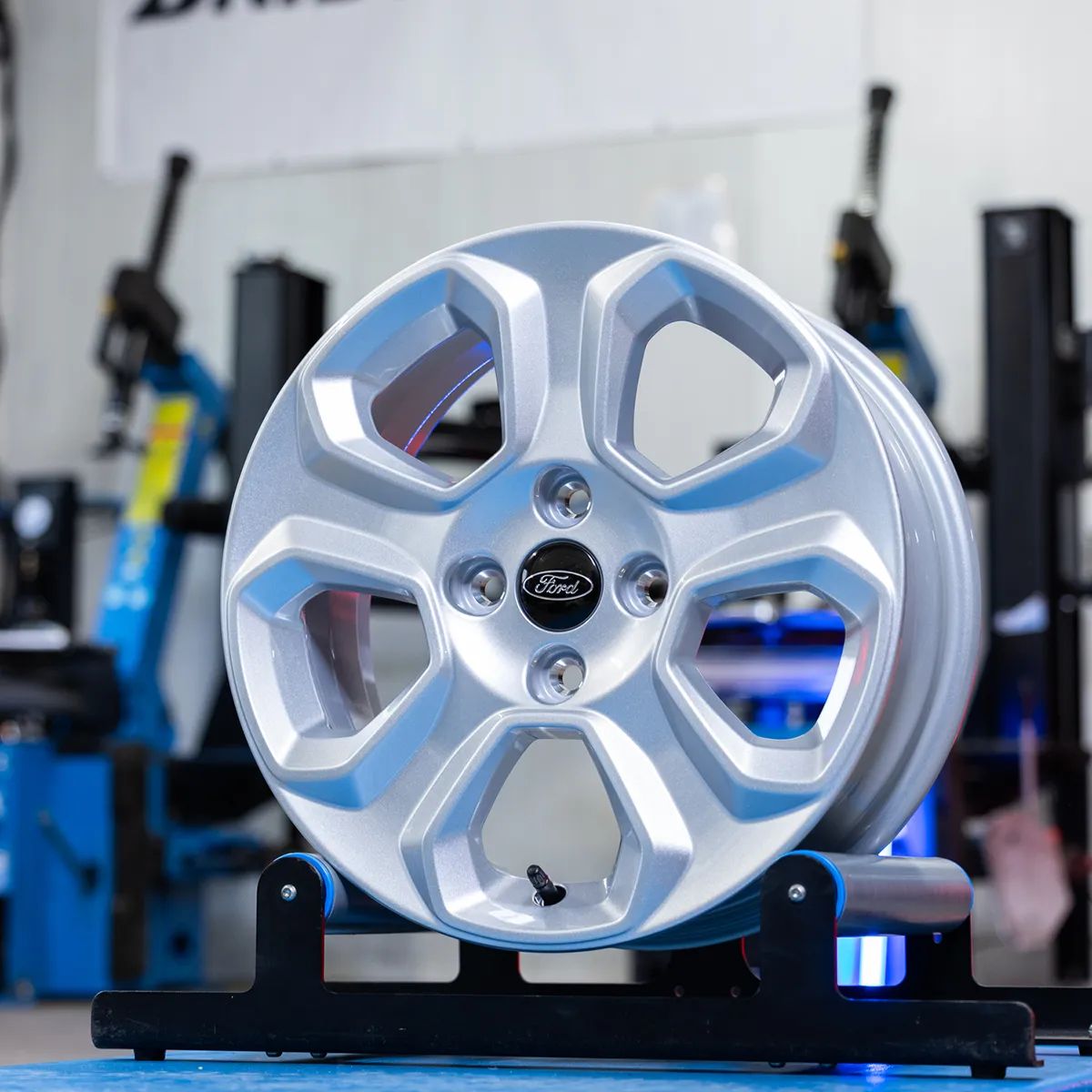 NOWE ORYGINALNE Felgi Ford 16" B-Max Ka Fiesta EcoSport Turneo Transit