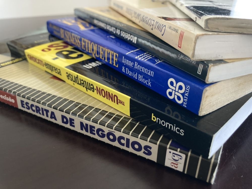 Prática de Negócios e Escritório - 6 Livros