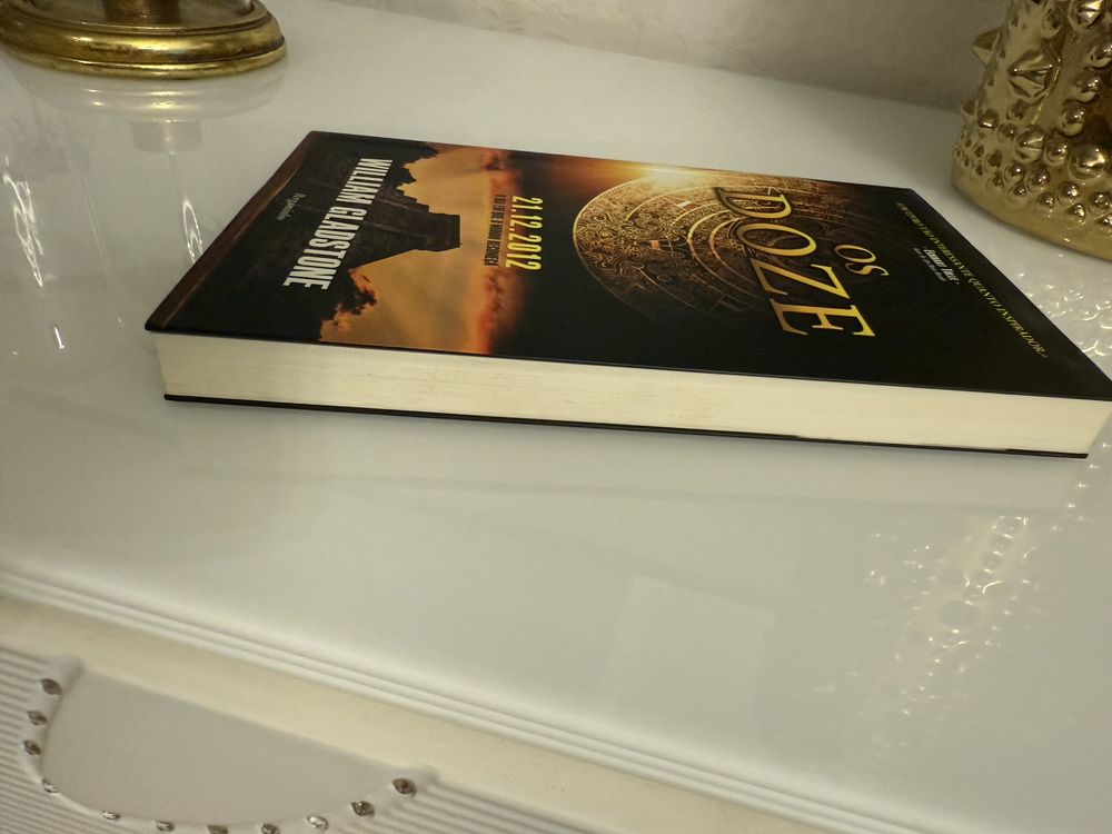 Livro Os doze William Gladstone