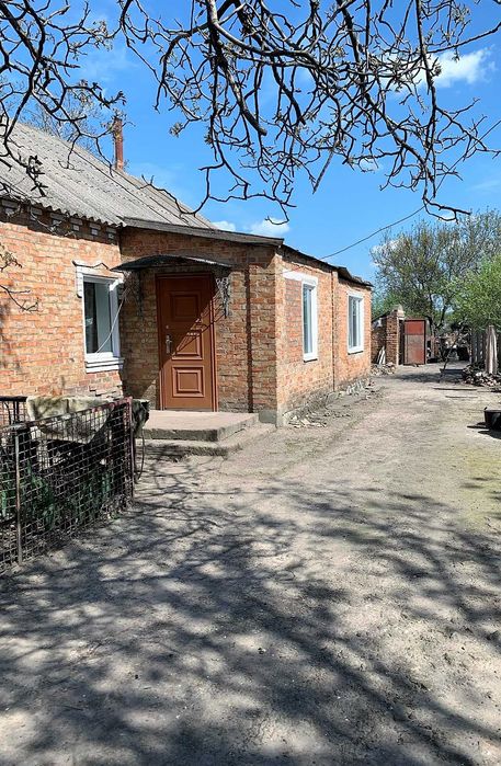 Продам  будинок  у  с. Біленьке