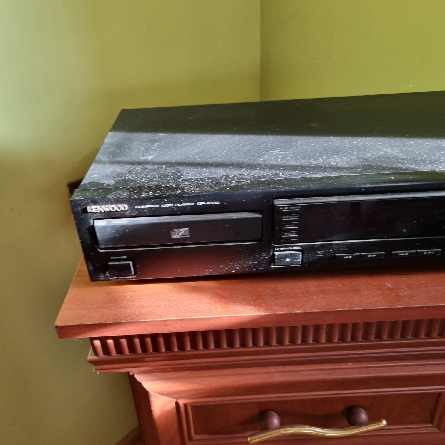 CD Kenwood. DP 4030.