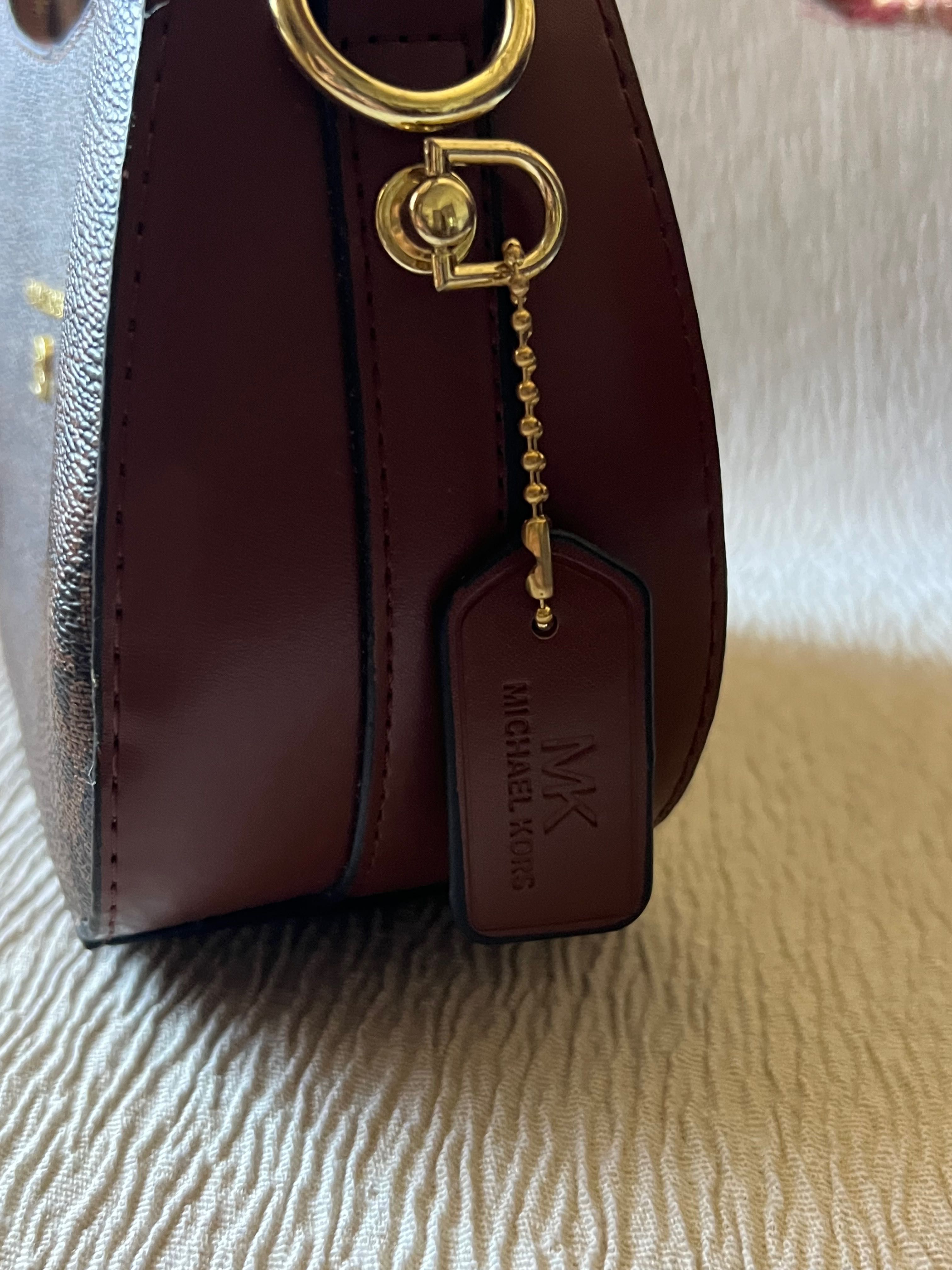 Mala Michael Kors