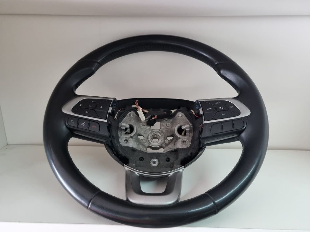 Fiat tipo volante com funções