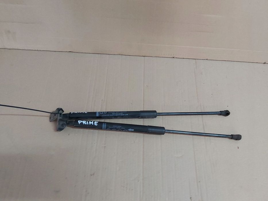 Toyota Prius IV siłownik klapy bagażnika PRIME