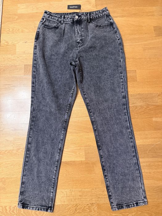Джинсы Boohoo mom