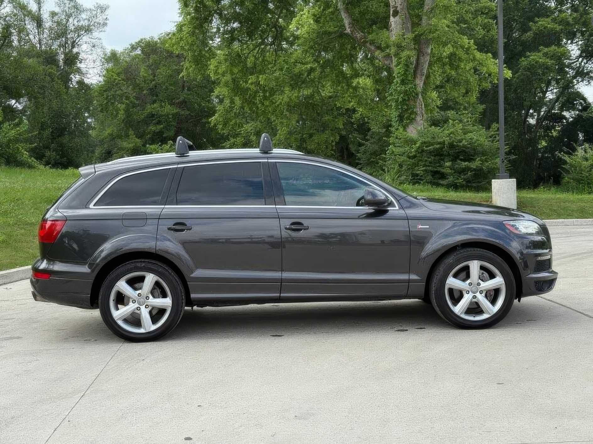 2014 Audi Q7  quattro S-Line Prestige