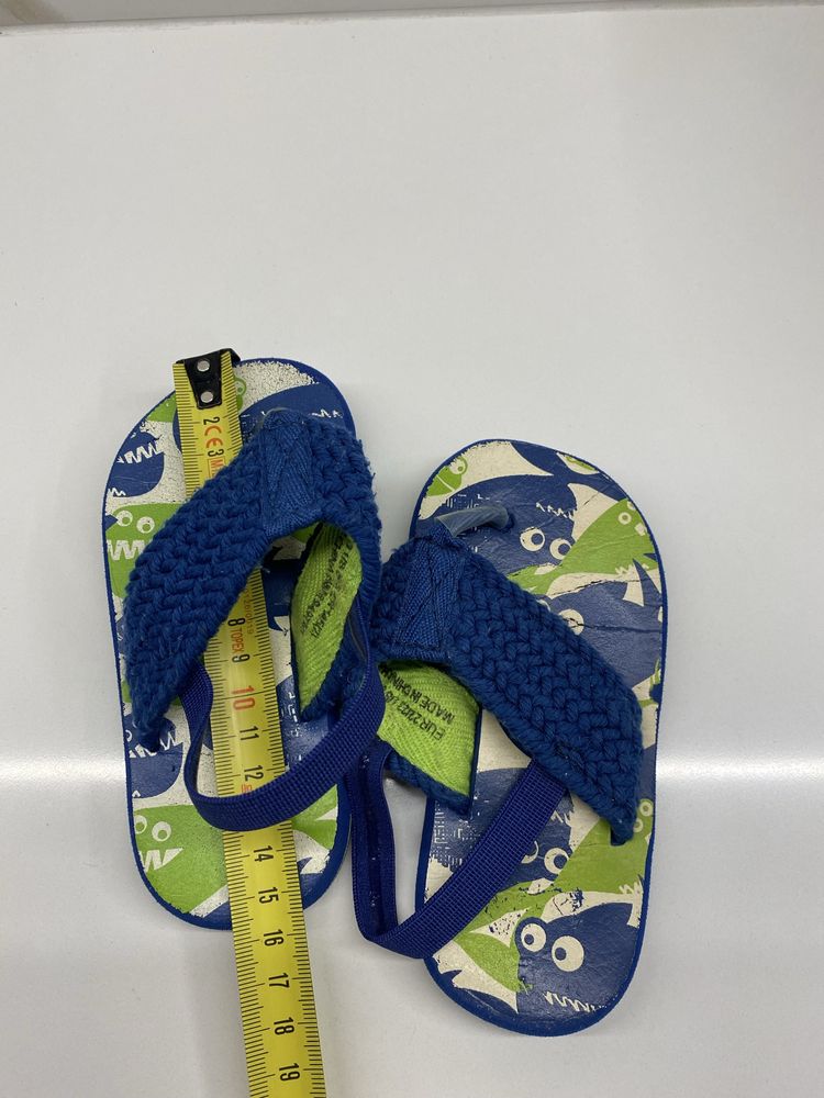 Kapelusz i klapki h&m roz 98/104