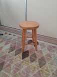 Taboret drewniany
