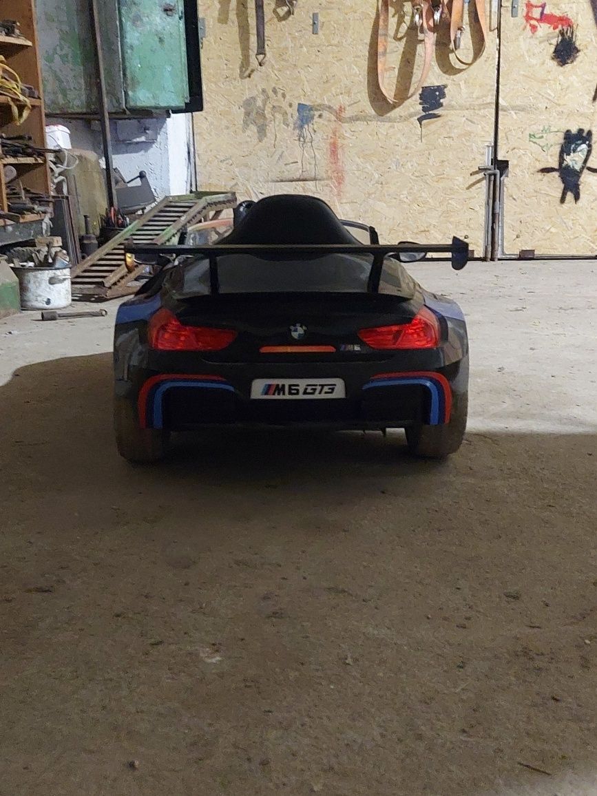 Autko bmw na pilota