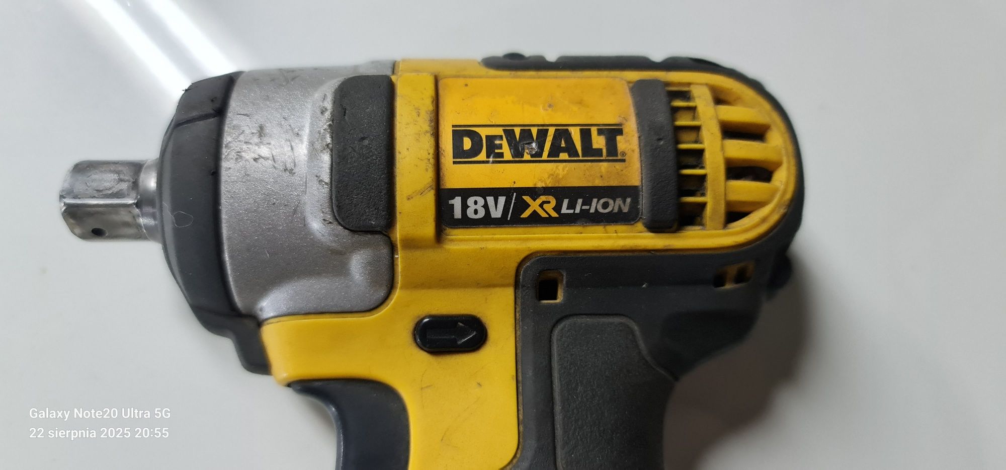 Klucz udarowy dewalt DCF880  oryginał