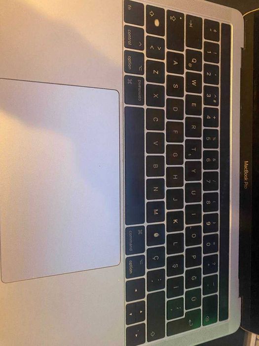 MacBook Pro A1706 (13, 2017) i7 3.3 Ghz