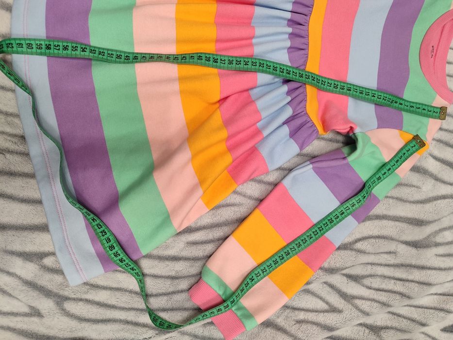 Сукня для дівчинки 5-6 років