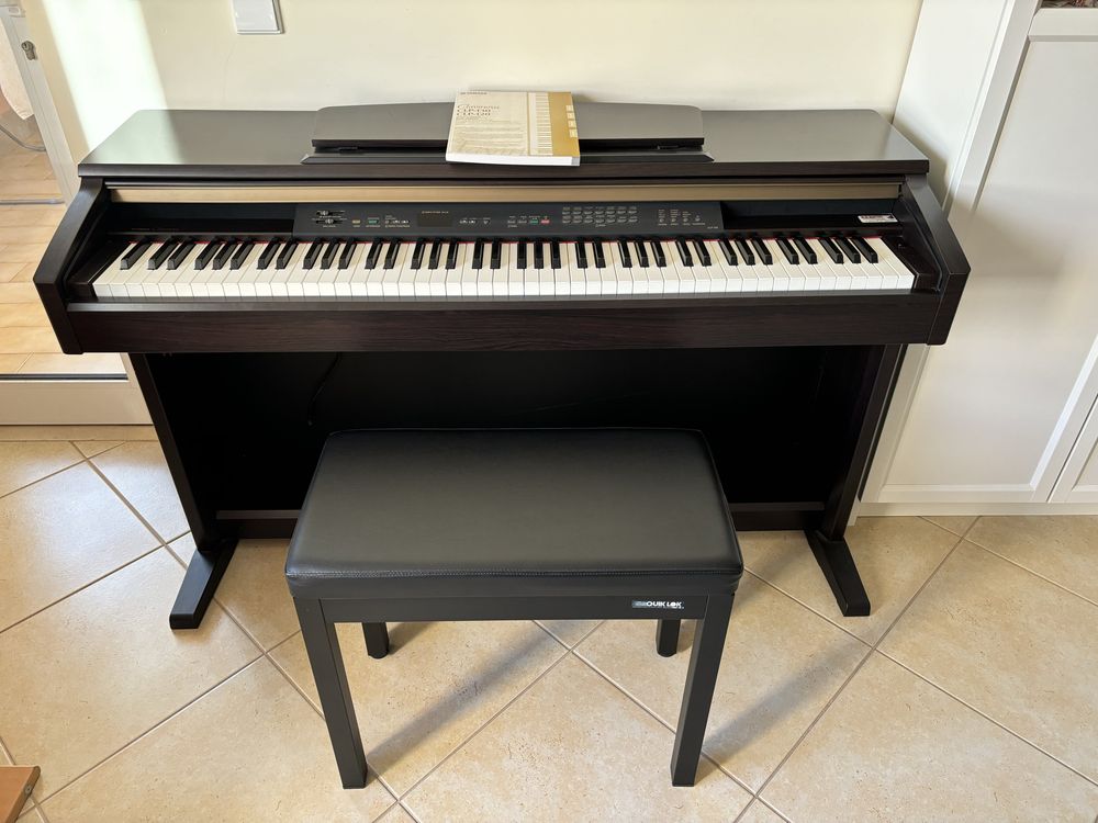 Clavinova Yamaha CLP/120