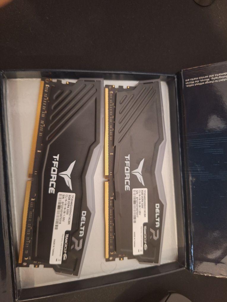 Pc - Memórias ram rgb 8gb x 2 3200 mhz