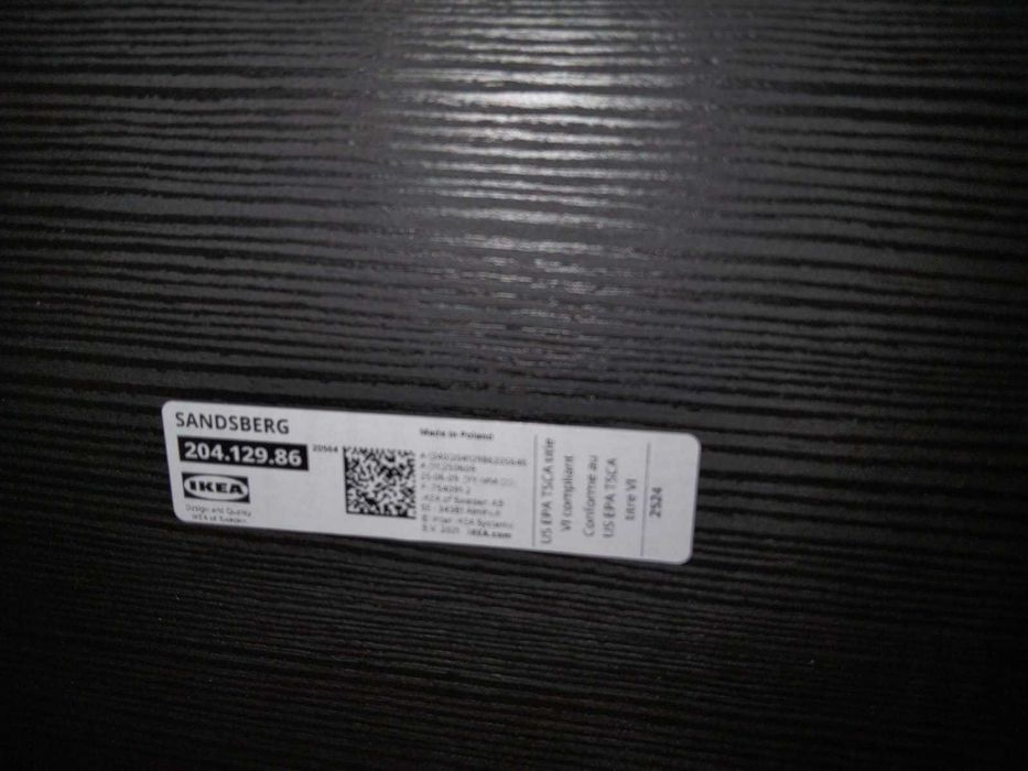 Mesa Sansberg e Cadeira Giratória RENBERGET da loja Ikea