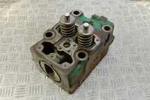 Głowica do silnika Volvo TD103. Cylinder head Volvo TD103