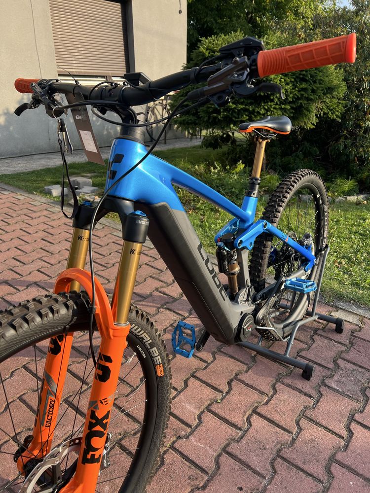 CUBE (M) STEREO HYBRID 140 HPC ACTIONTEAM 750Wh, 250KM 27,5" [nr.338]
