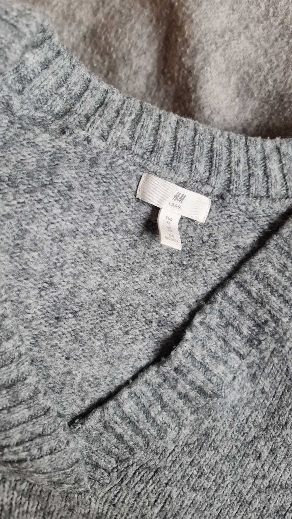 Ciepły sweter H&M r. 40/42