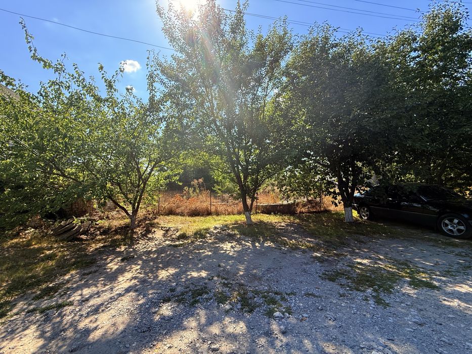 Продам участок в элитном раене Подгородного !!!