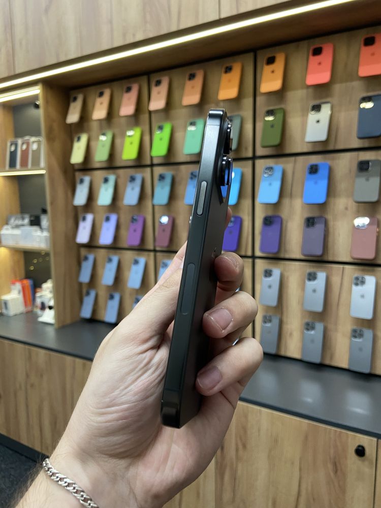 iPhone 15 Pro Max 256Gb Black Titanium Unlock Ідеальний з Гарантією
