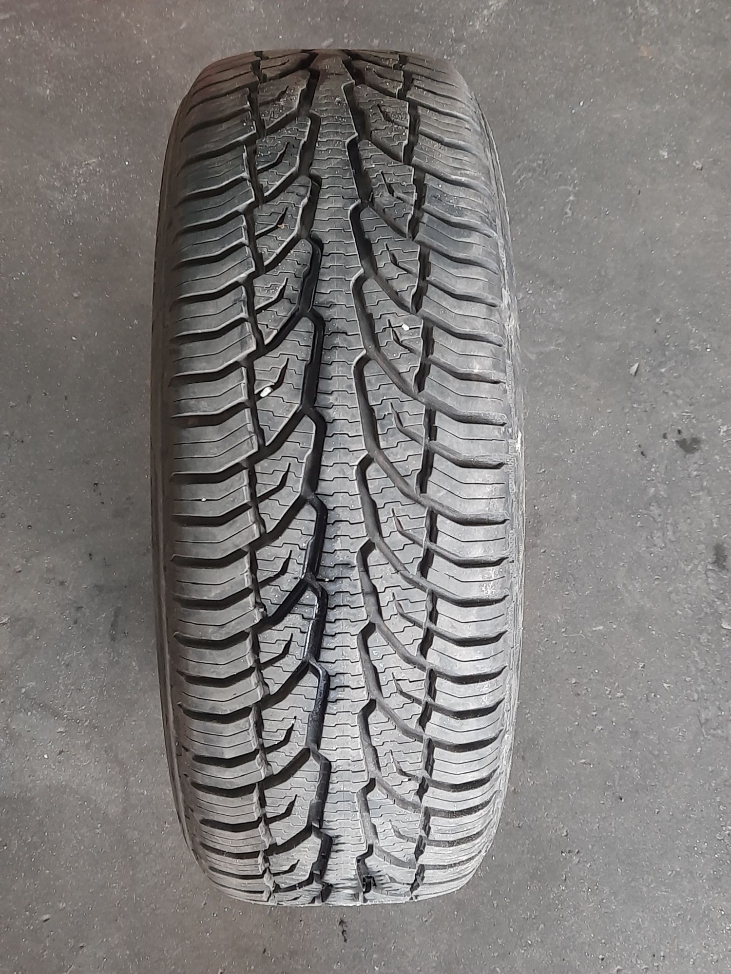 Opona 205/55R16 94V Uniroyal AllSeasonExpert 2