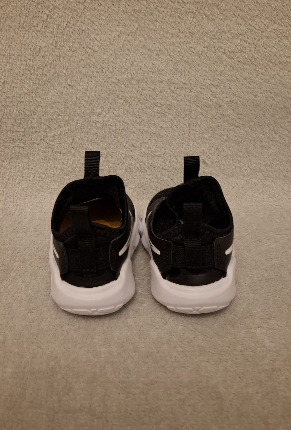 Nowe buty Nike Flex Runner 2