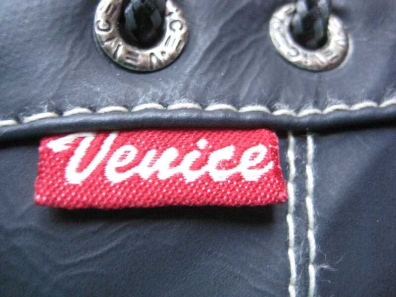 Ботинки зимние  Venice Германия 39-40 размер,стелька 25,5 см.Кожаные,