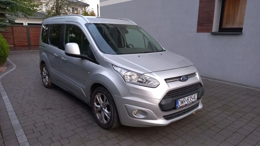 Ford Tourneo Connect Hak , Szklany dach , vat23, pali , jeździ