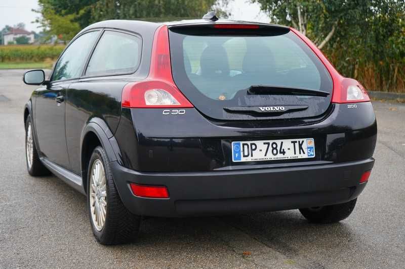 Volvo C30 2.0 HDI 136 KM 2008r klima tempomat grzane fotele