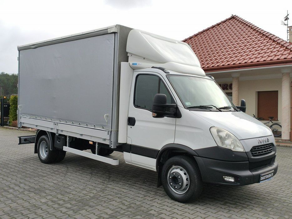 Iveco Daily 70C17 Firana Tył Drzwi Zadbany w Pełni Sprawny Super Stan  Ład-3750kg DMC-7000kg