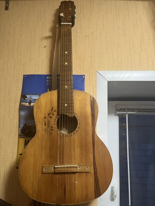 Акустическая гитара ссср